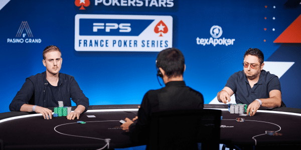 Poker à 2 Joueurs : le Guide Ultime du Heads-Up