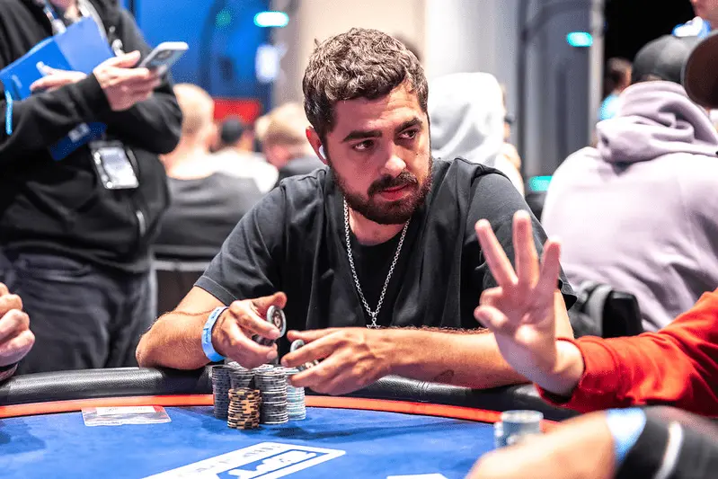 Pourquoi y a-t-il autant de bad beats sur PokerStars ?