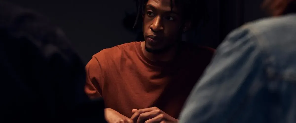 La Peur de Passer à côté (FOMO) dans les Décisions au poker