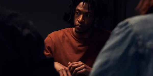 La Peur de Passer à côté (FOMO) dans les Décisions au poker