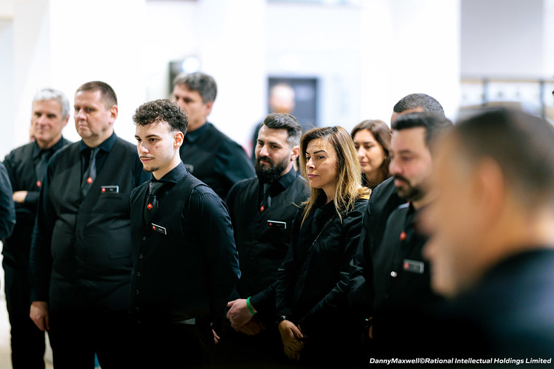 Staff EPT croupiers Paris