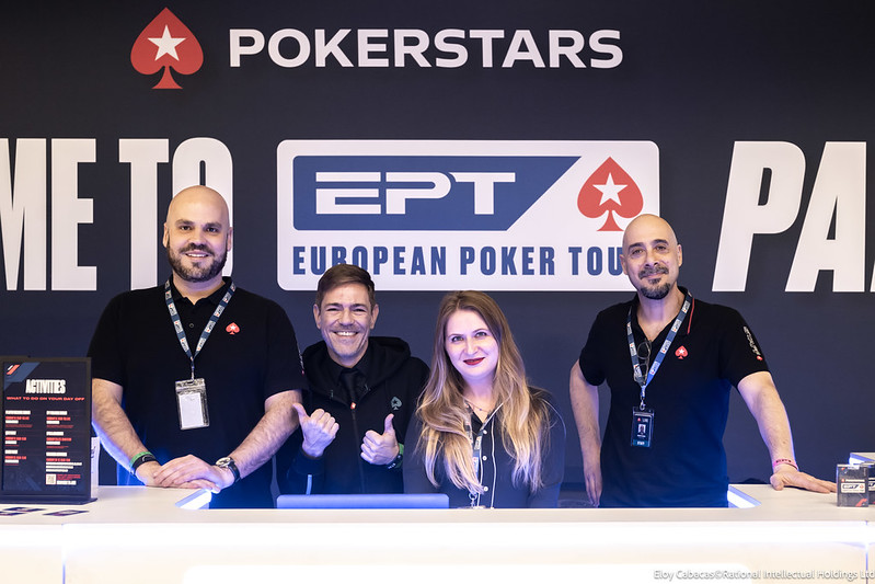 Staff accueil EPT Paris