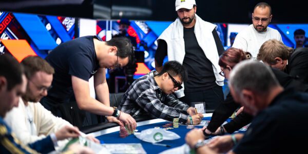 Comment jouer au poker 6-max