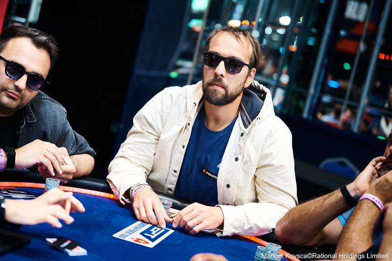 Franjo joue au poker à l'EPT Monte-Carlo